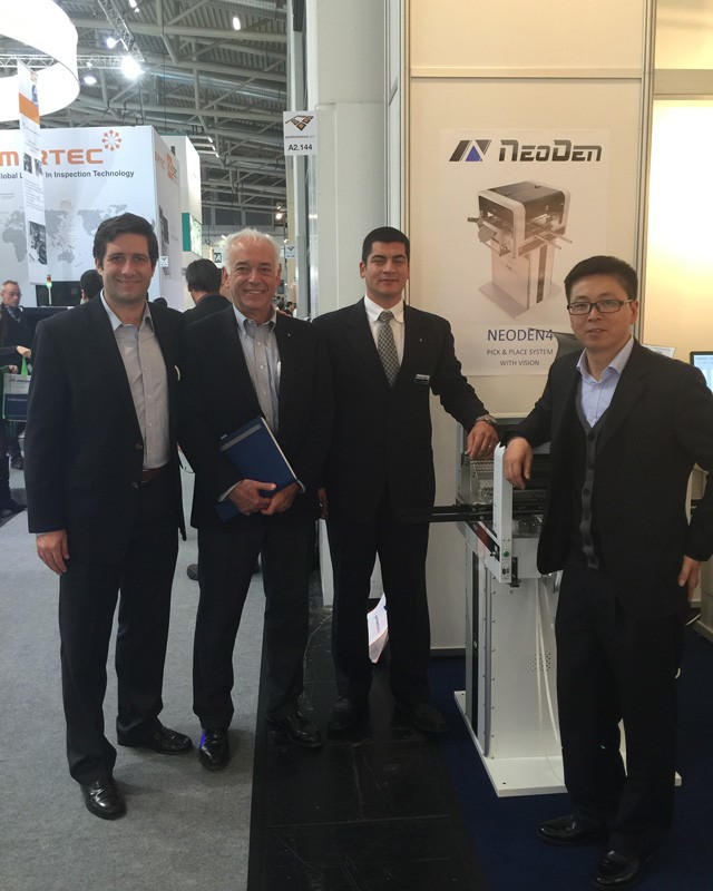 neoden2.jpg neoden2.jpg