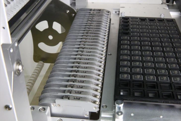 Small SMD Pick N Place Machine PCB Assembly